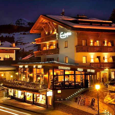Hotel Europa Dolomites Sëlva Buitenkant foto