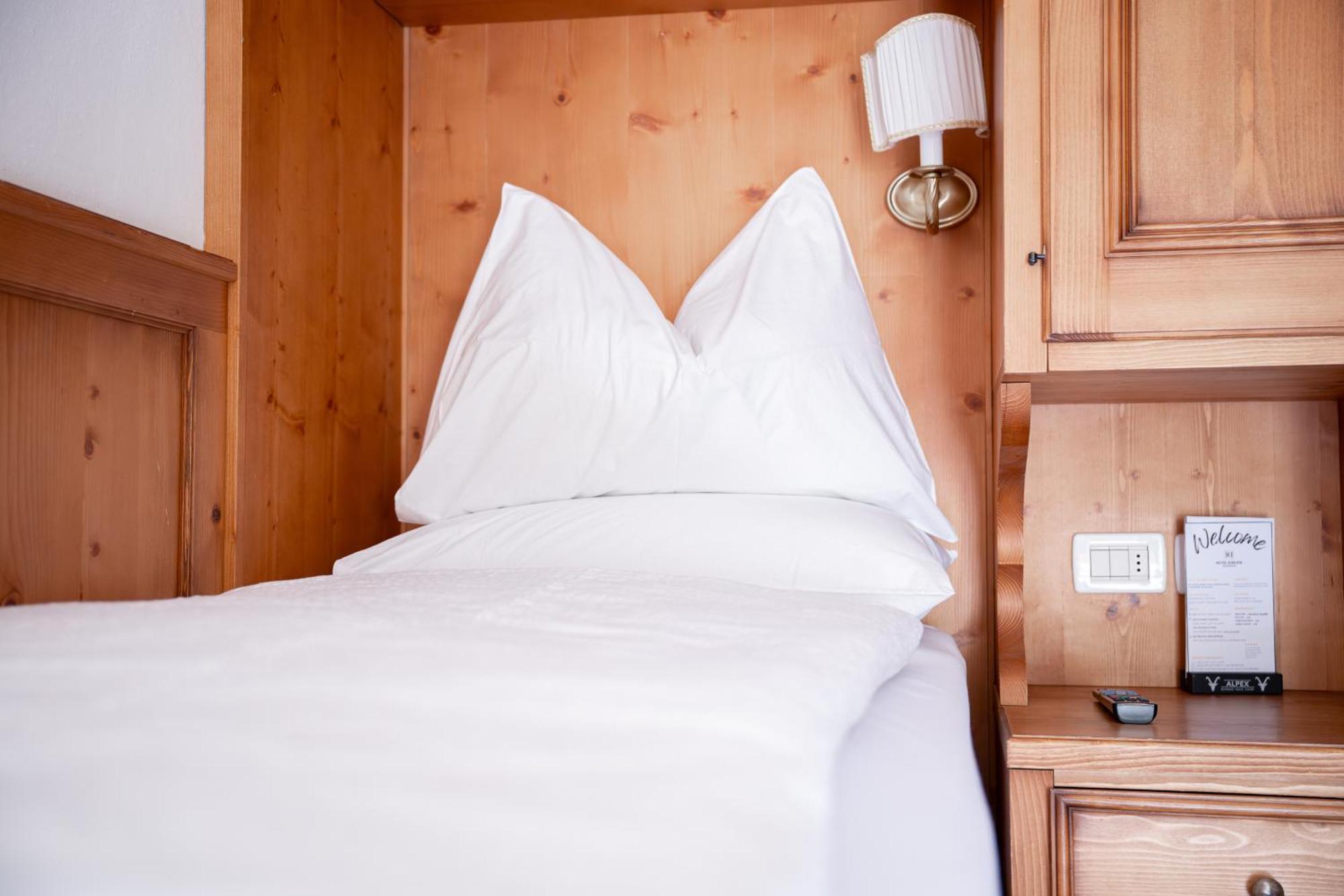 Hotel Europa Dolomites Sëlva Buitenkant foto